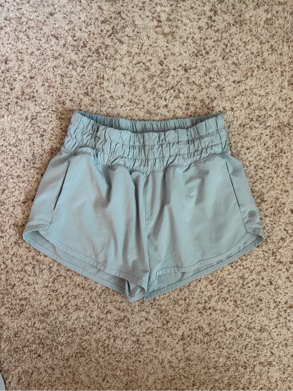 Girls Athleta Run Free 2.5 Shorts - Size M